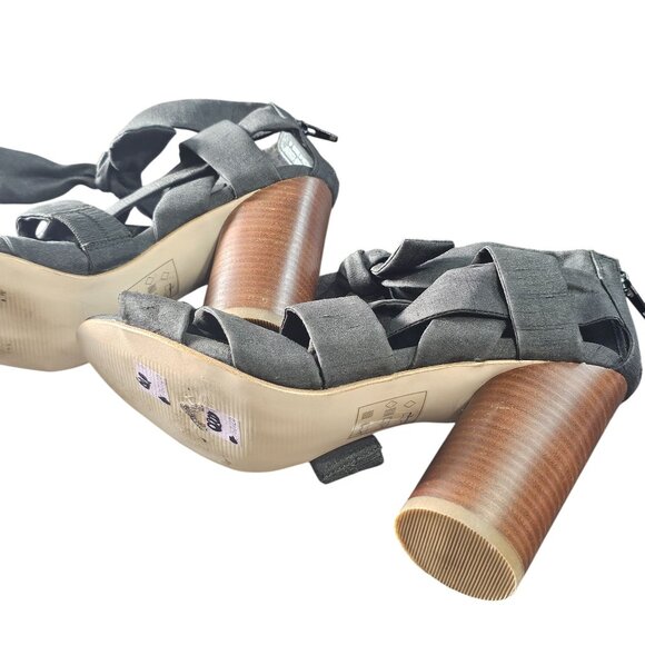 Black Heeled Sandals With Bow Accents & Wooden Block Heel size 9 - Picture 3 of 12